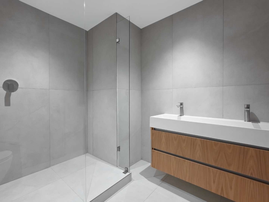 2 Bedroom Property for Sale in Sea Point Western Cape